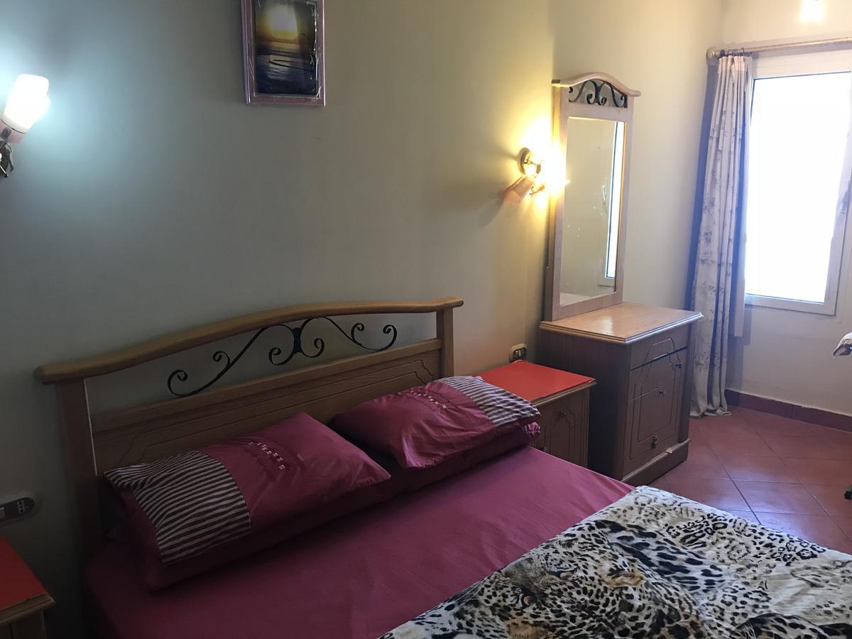 Шале Porto Sokna Water Front Ground Floor Family Only Айн-Сохна